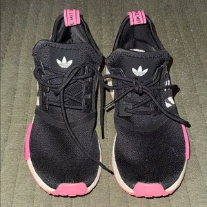 adidas Women’s Black Sneakers with Pink Accents